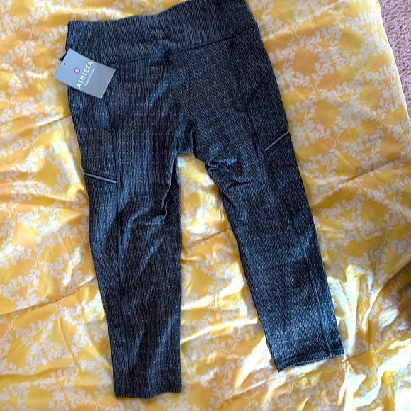 Athleta capris - Picture 2 of 5